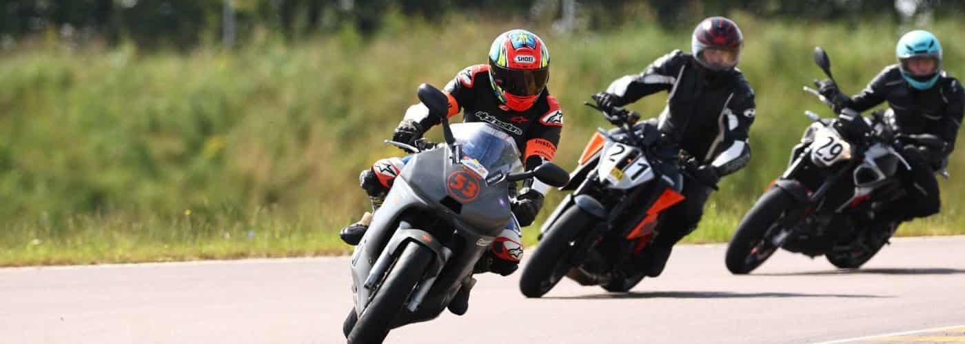 motorbasics8_ motorbasics motorspeed rennstreckentraining